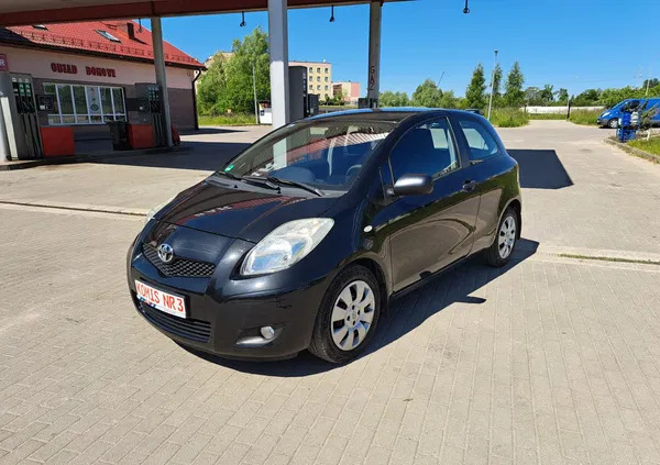 toyota yaris Toyota Yaris cena 15900 przebieg: 199000, rok produkcji 2009 z Zbąszyń